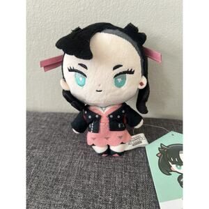 Pokémon Trainers Marnie Mascot Plush BNWT US Seller